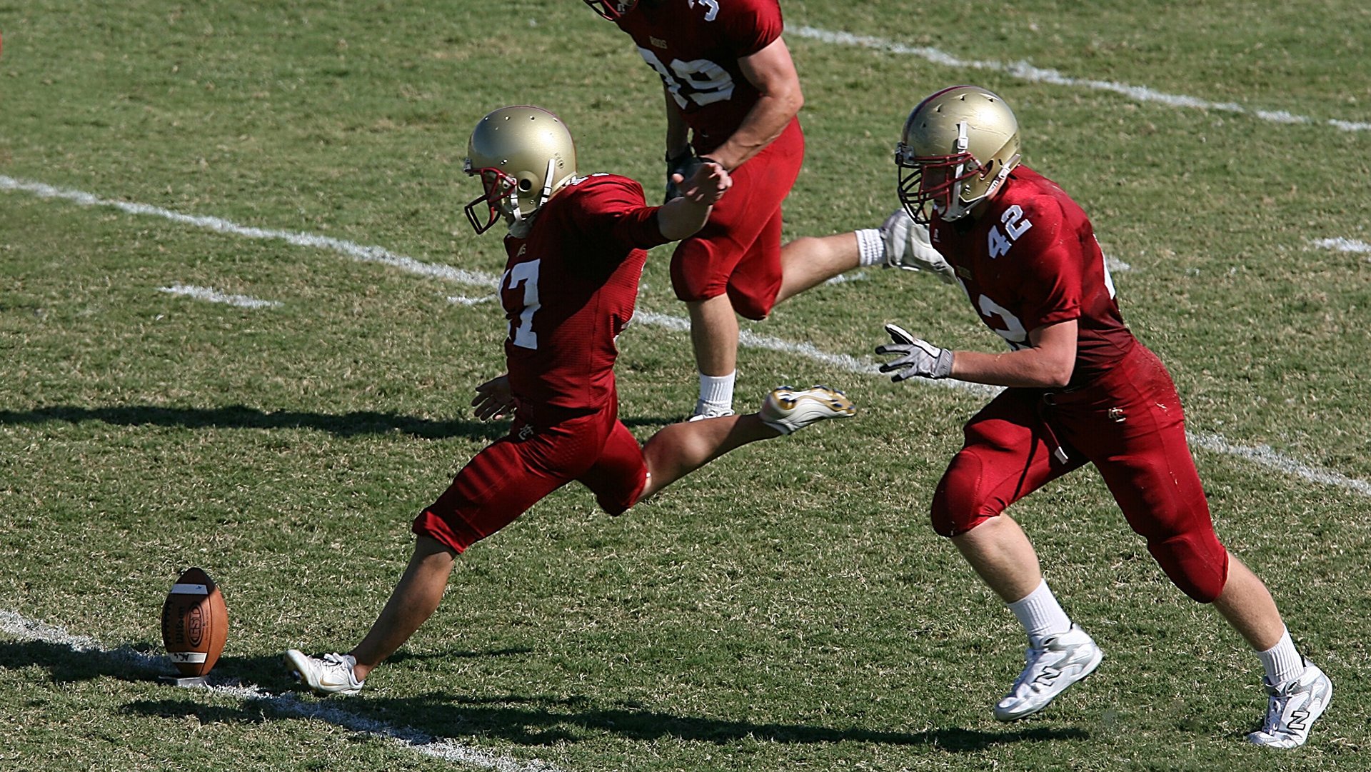 独行侠球员全员参与公益活动 爱心暖人心，独行侠球衣广告